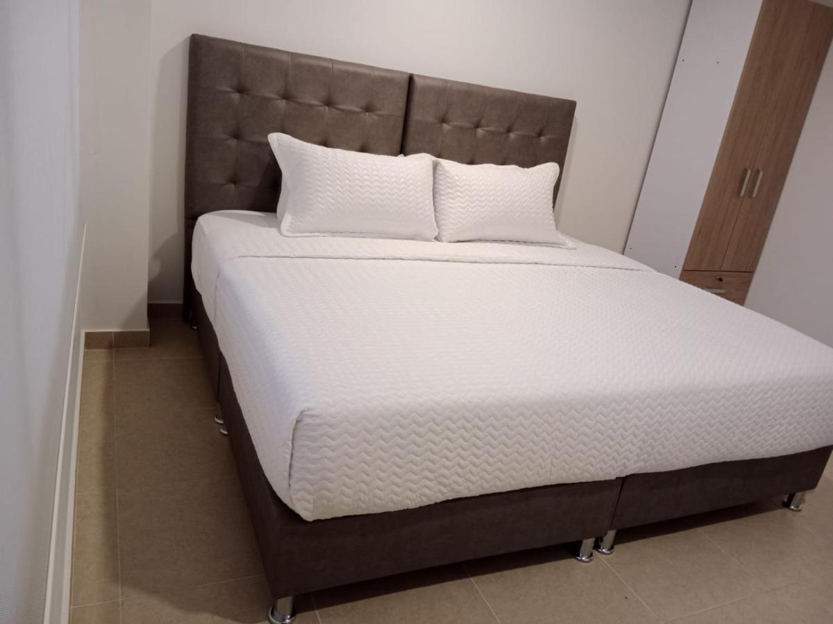 Aparta Suite Plaza Premium Bogotá Kültér fotó